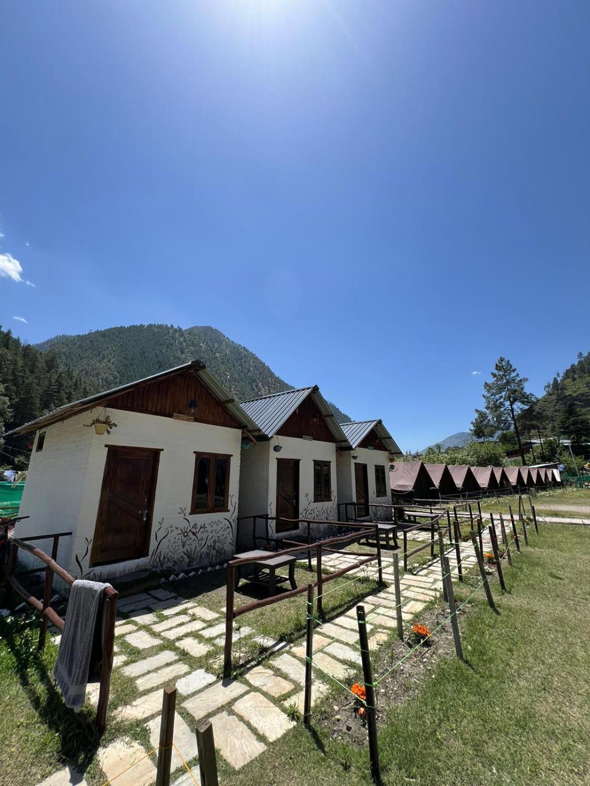 Himtrek Stays, Kasol Eksteriør billede