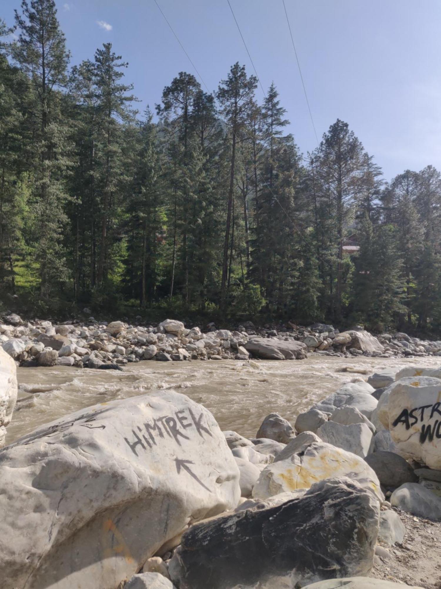 Himtrek Stays, Kasol Eksteriør billede