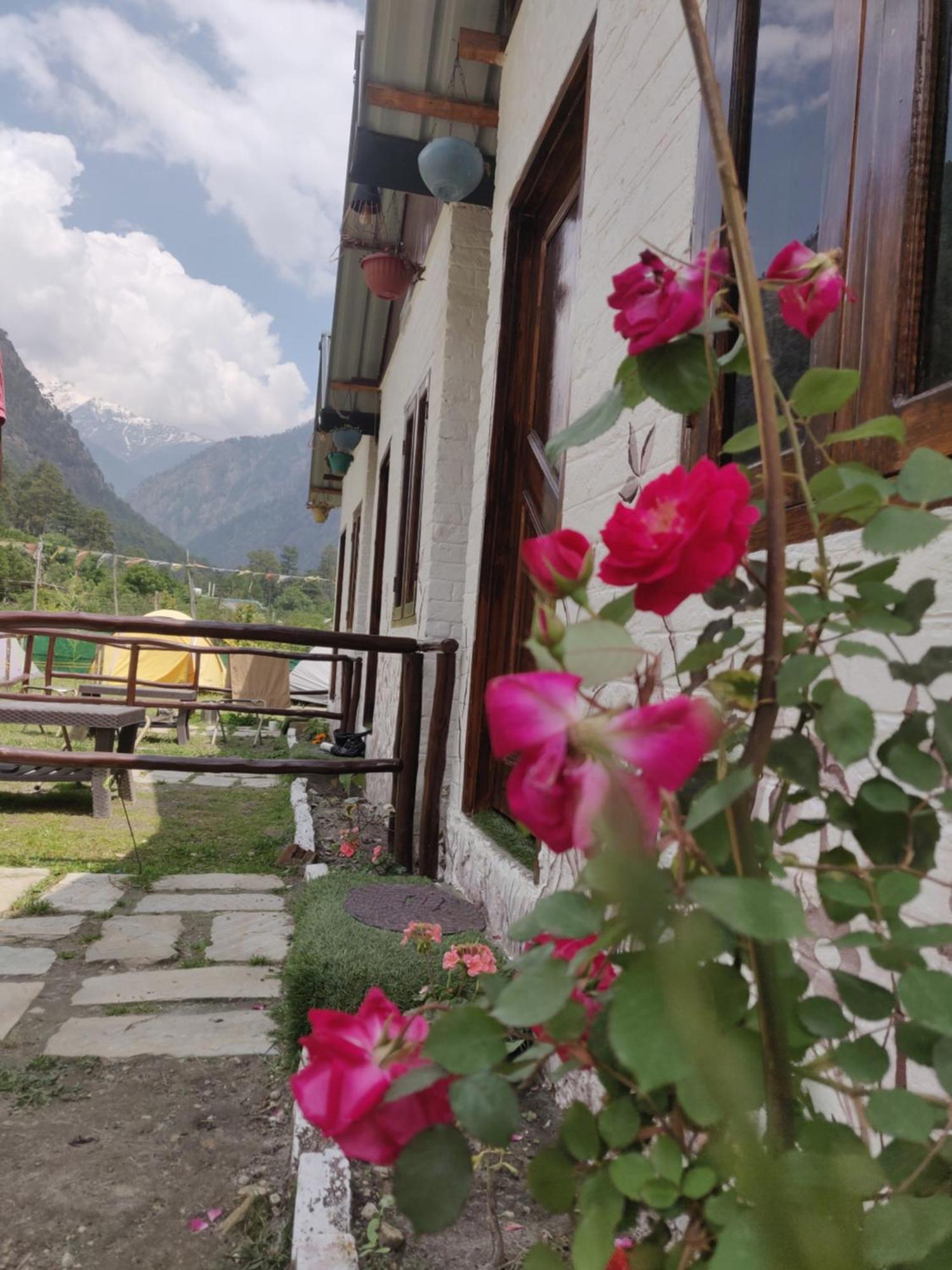 Himtrek Stays, Kasol Eksteriør billede